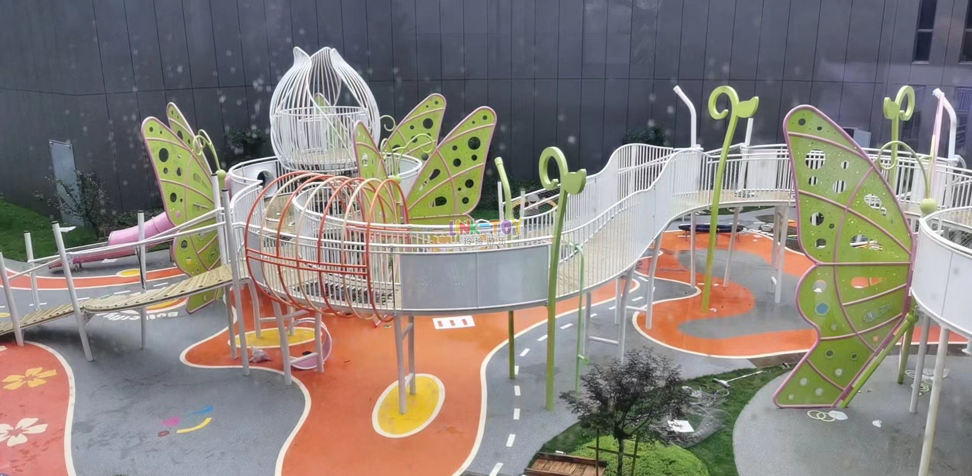 游樂(lè)設(shè)備案例