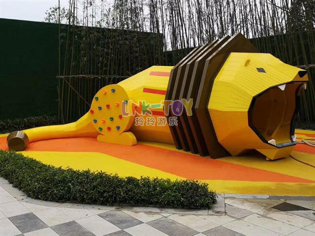 非標(biāo)造型滑梯