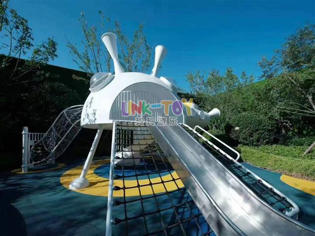 非標(biāo)造型滑梯