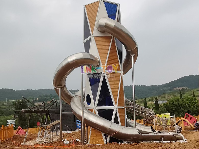 木質(zhì)滑梯廠(chǎng)家